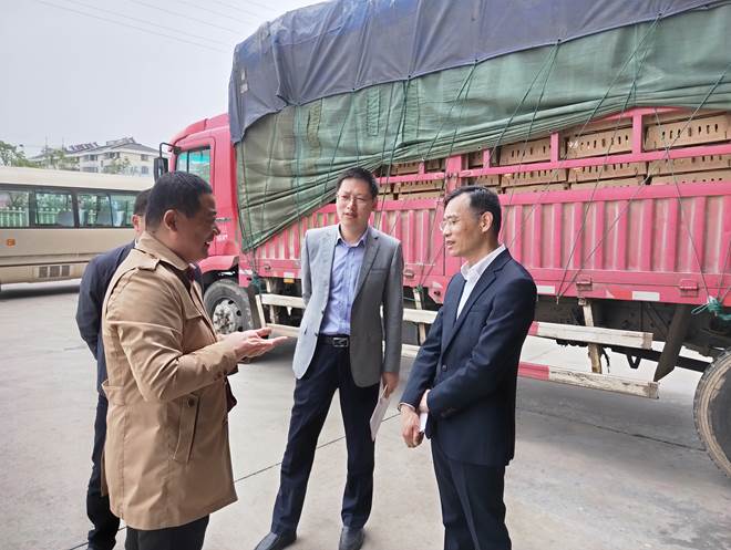 clip_image004.jpg clip_image004.jpg