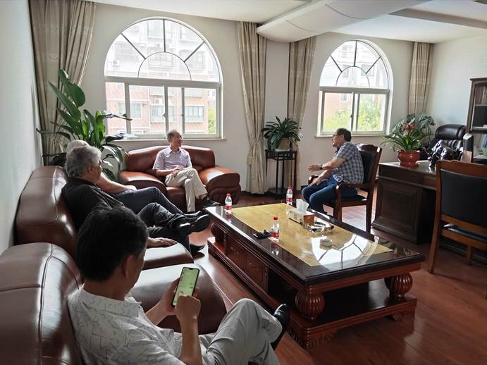 clip_image002.jpg clip_image002.jpg